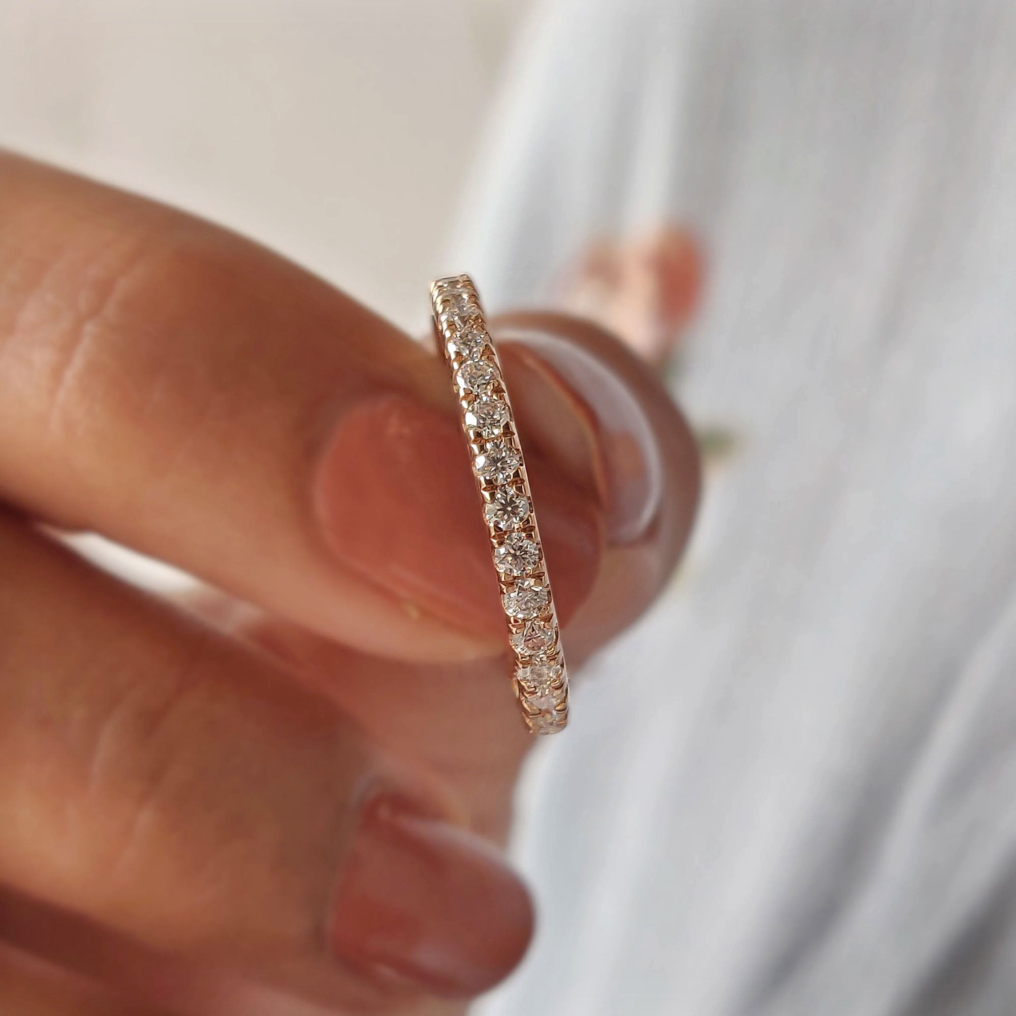 Round Cut Rose Gold Moissanite Wedding Band
