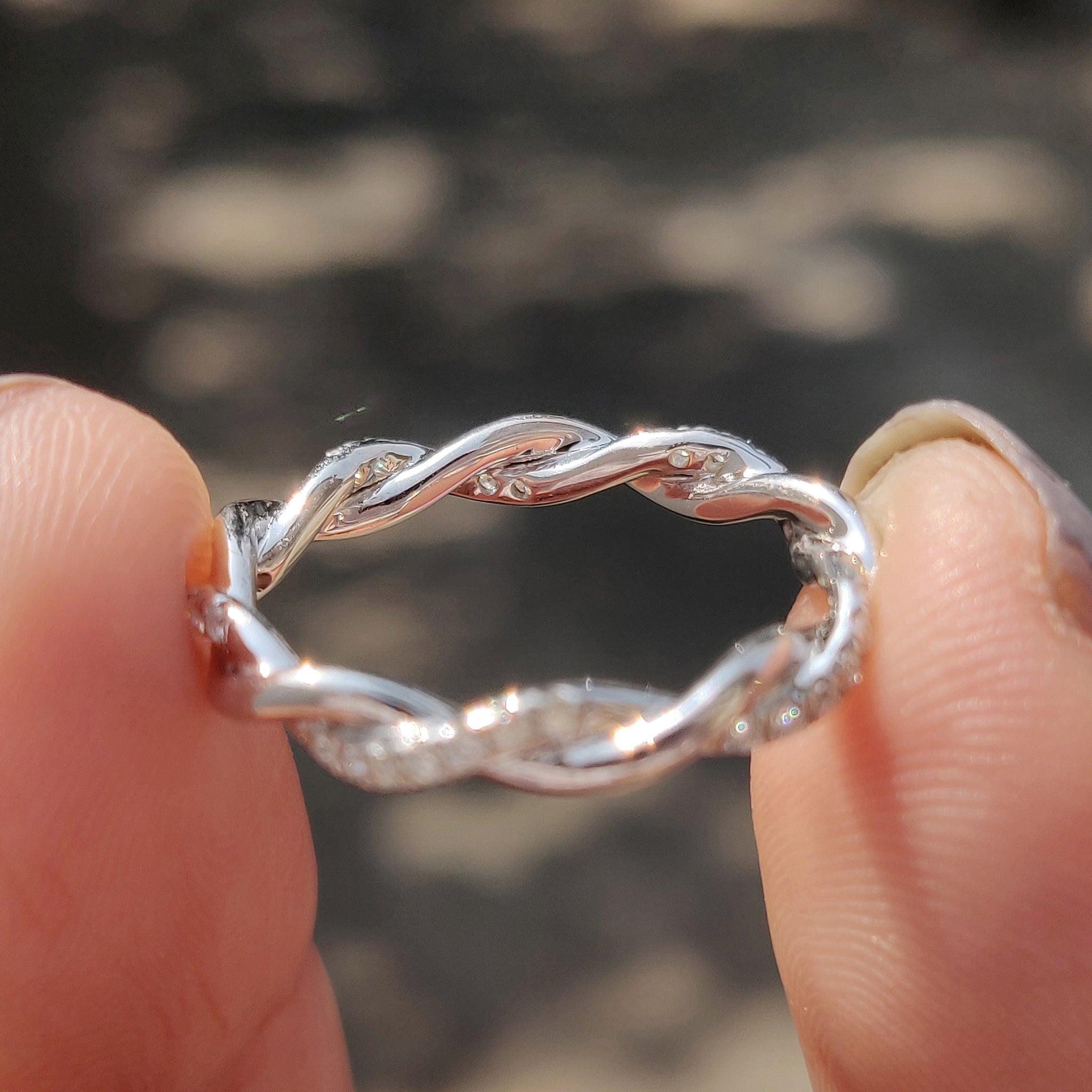 Round Cut Pave Twist Wedding Band