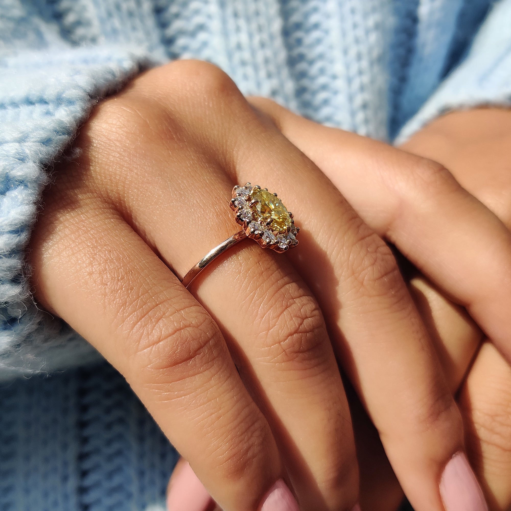 Cluster Halo Oval Cut Engagement Ring