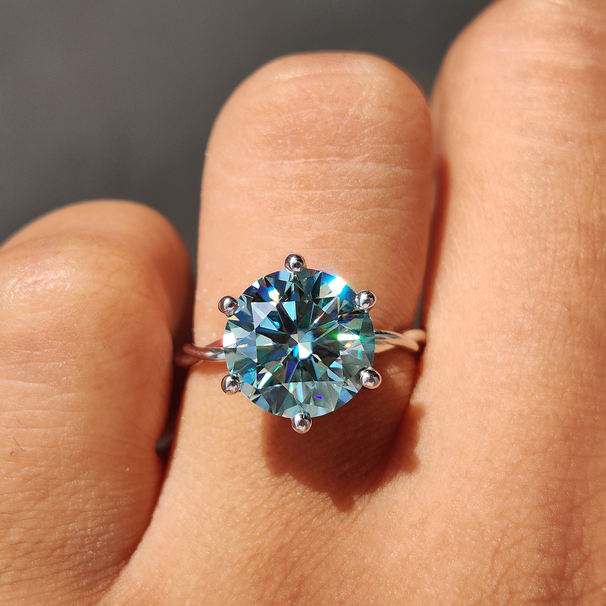 Round Cut Solitaire Ring  With  Twisted Side Band
