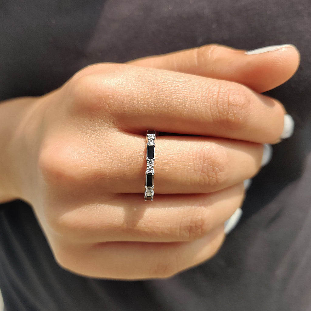 Black Baguette And Round Wedding Band In Eternity Style