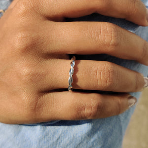White Gold Wedding Band – Twisted Style