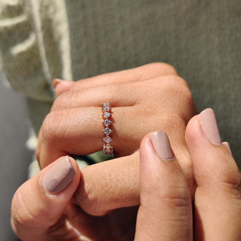 Round Diamond Band - White Gold