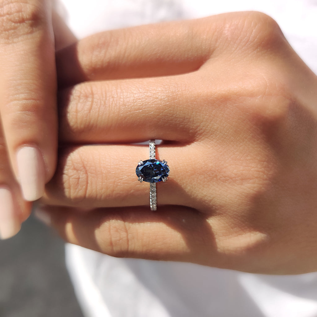 Royal Dark Blue Oval Cut Cathedral Setting Ring