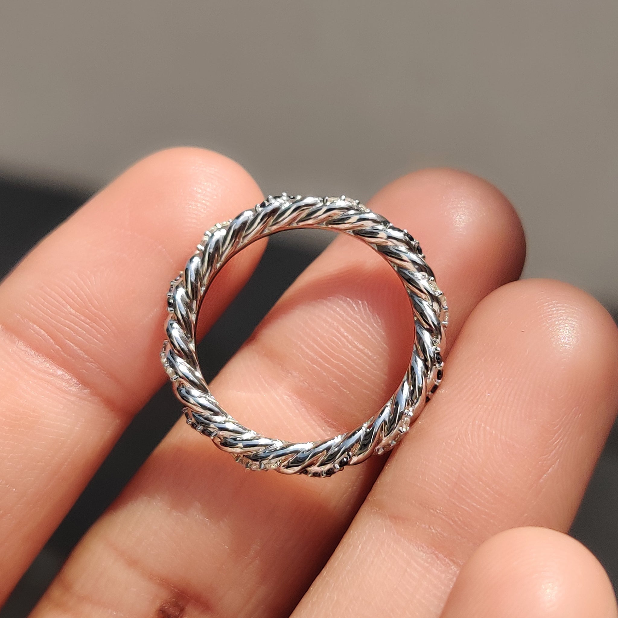 Round Black Moissanite Twisted Wedding Band