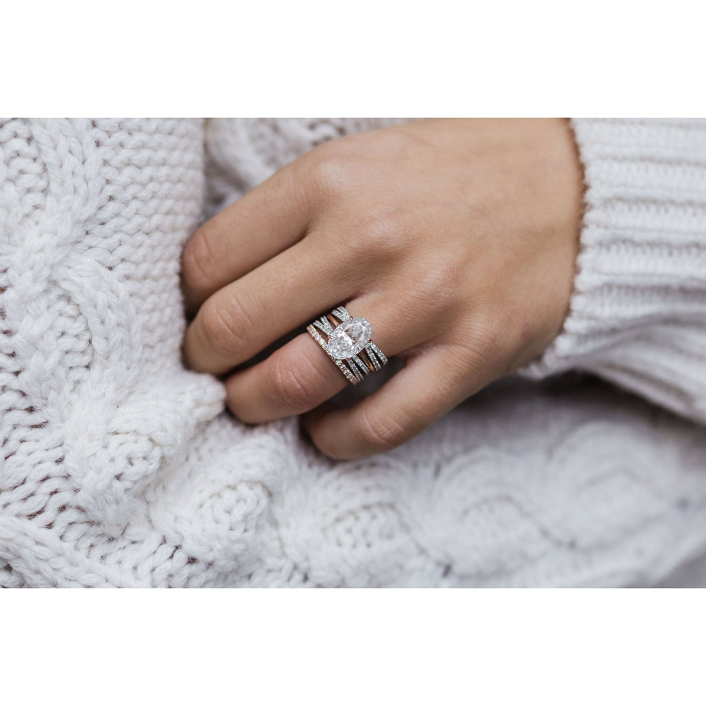 4.0 CT Elongated Oval Moissanite Solitaire Engagement Ring