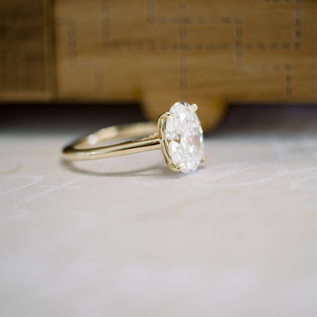 1.75 CT Oval Cut Moissanite Solitaire Engagement Ring