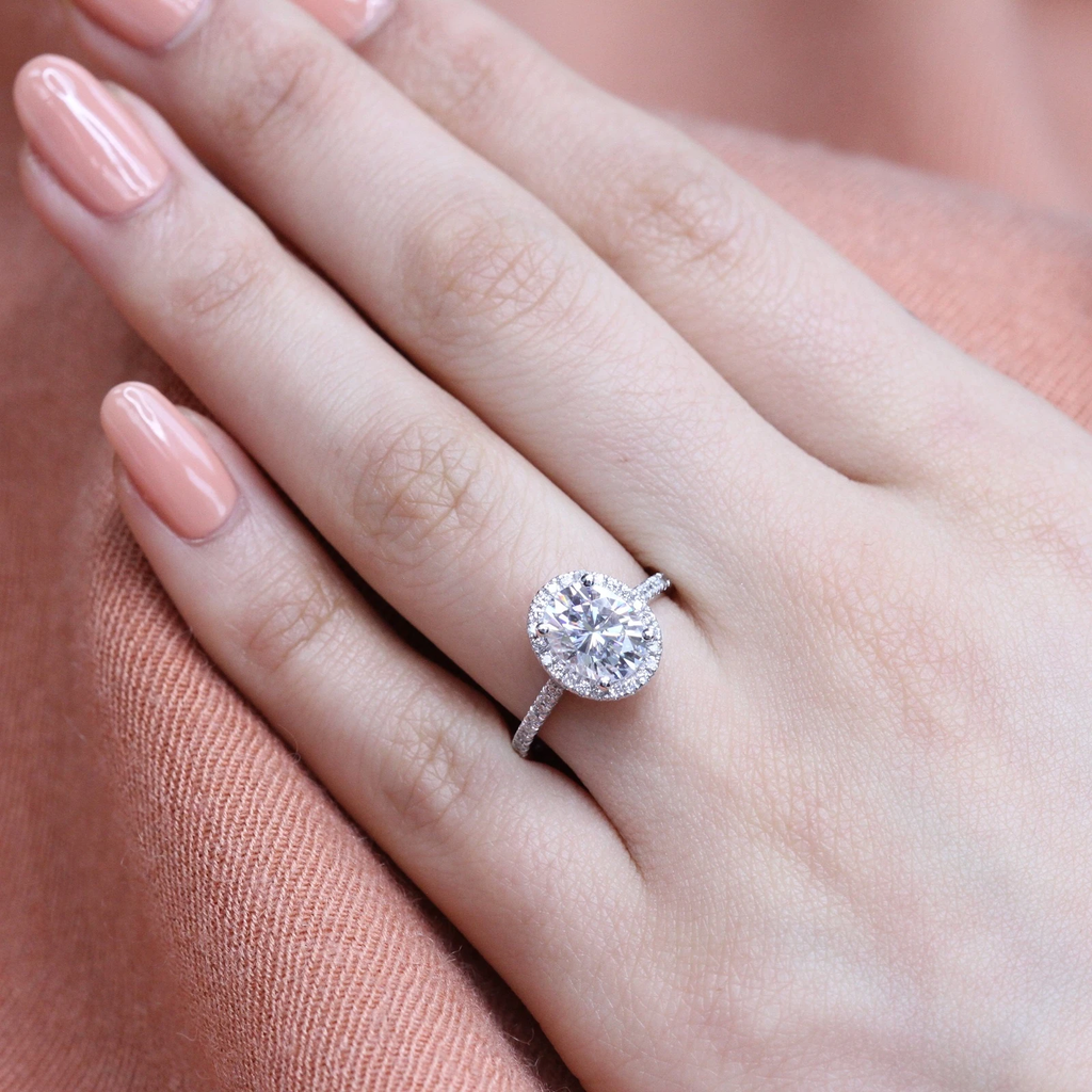 2.0 CT Oval Cut Moissanite Halo Engagement Ring