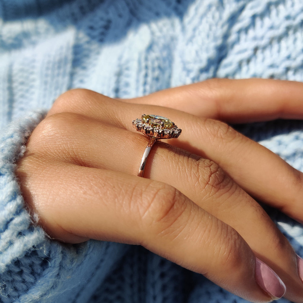 Cluster Halo Oval Cut Engagement Ring