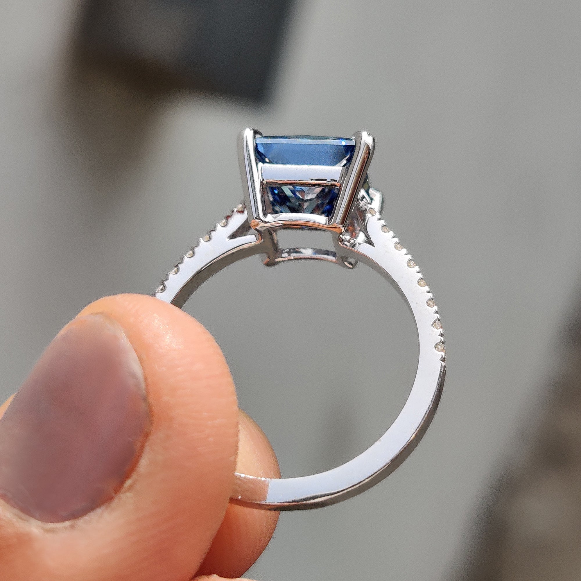 Royal Dark Blue Princess Cut Engagement Ring
