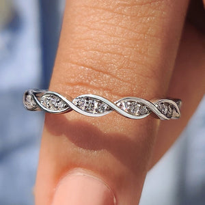Round Cut Diamond Eternity Twisted Wedding Band