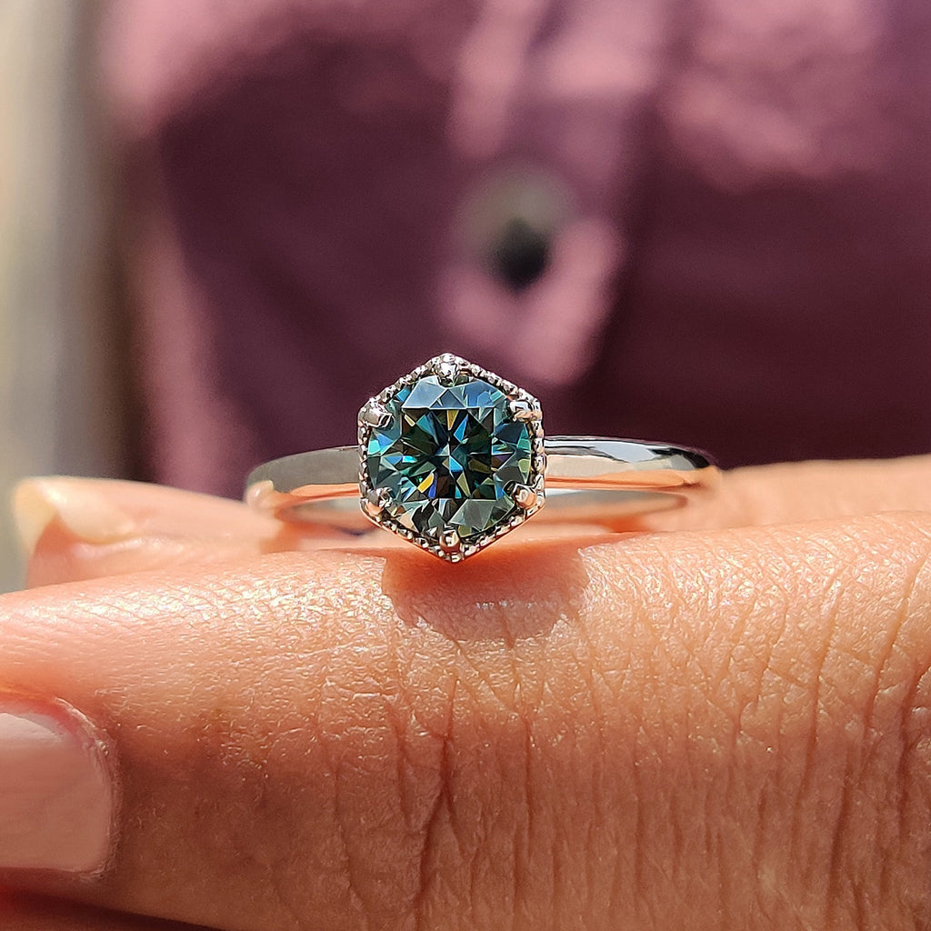 Round Cut Diamond Engagement Ring - Milgrain Bezel Setting