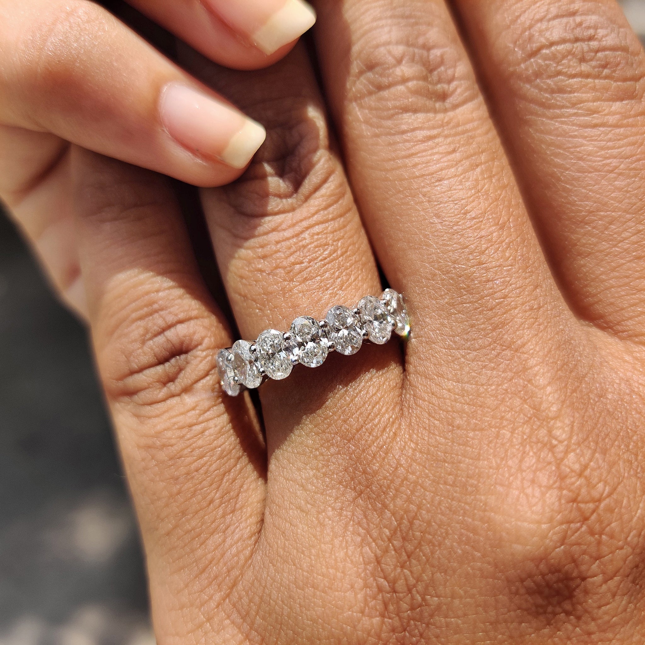 Oval Wedding Band In White Gold