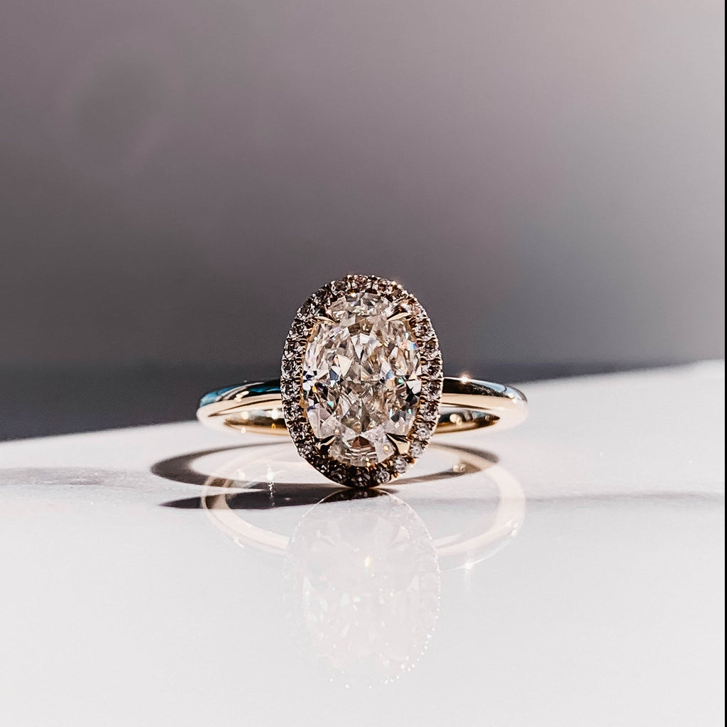 2.0 CT Oval Cut Moissanite Halo Engagement Ring