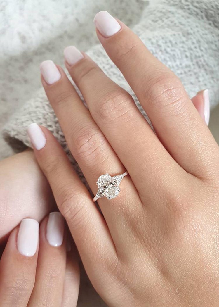 1.50 CT Oval Cut Cluster Style Moissanite Engagement Ring