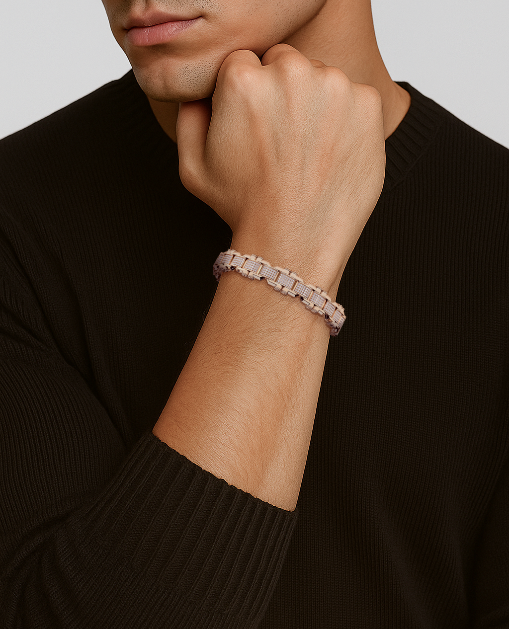 MOSS Flat-Link Gold Bracelet with Diamonds - 11 mm