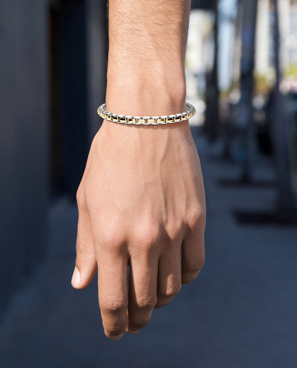 EDGE BOX Two-Tone Gold Bracelet - 6mm