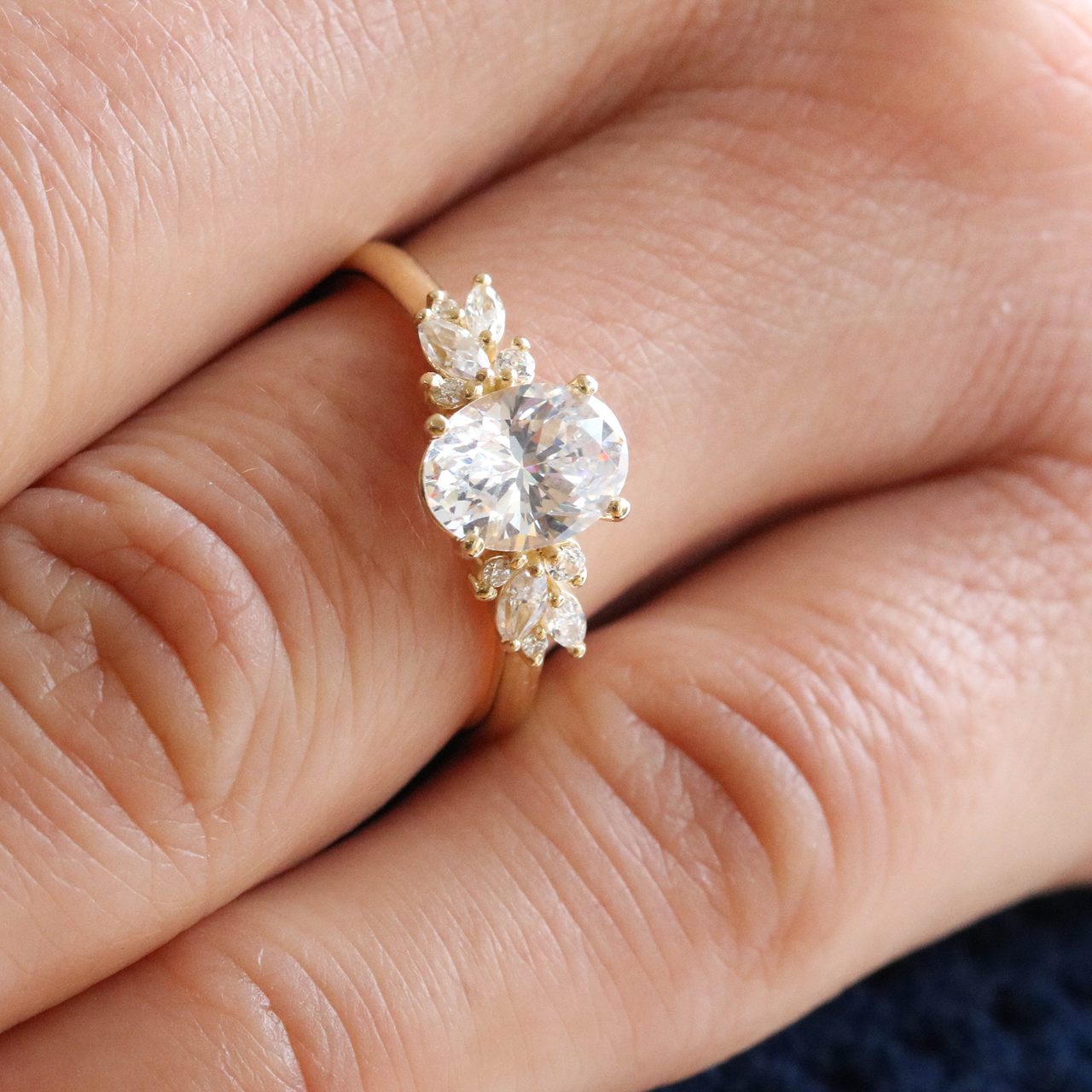 1.33 CT Oval Cut Moissanite Cluster Engagement Ring