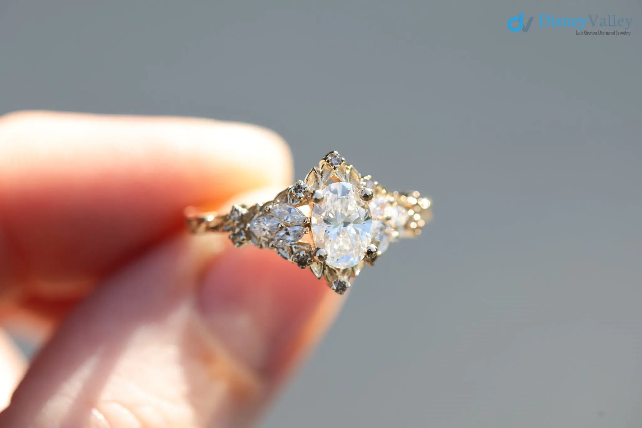 Briar rose starlight oval center Whimsical gold engagement ring - DisneyValley