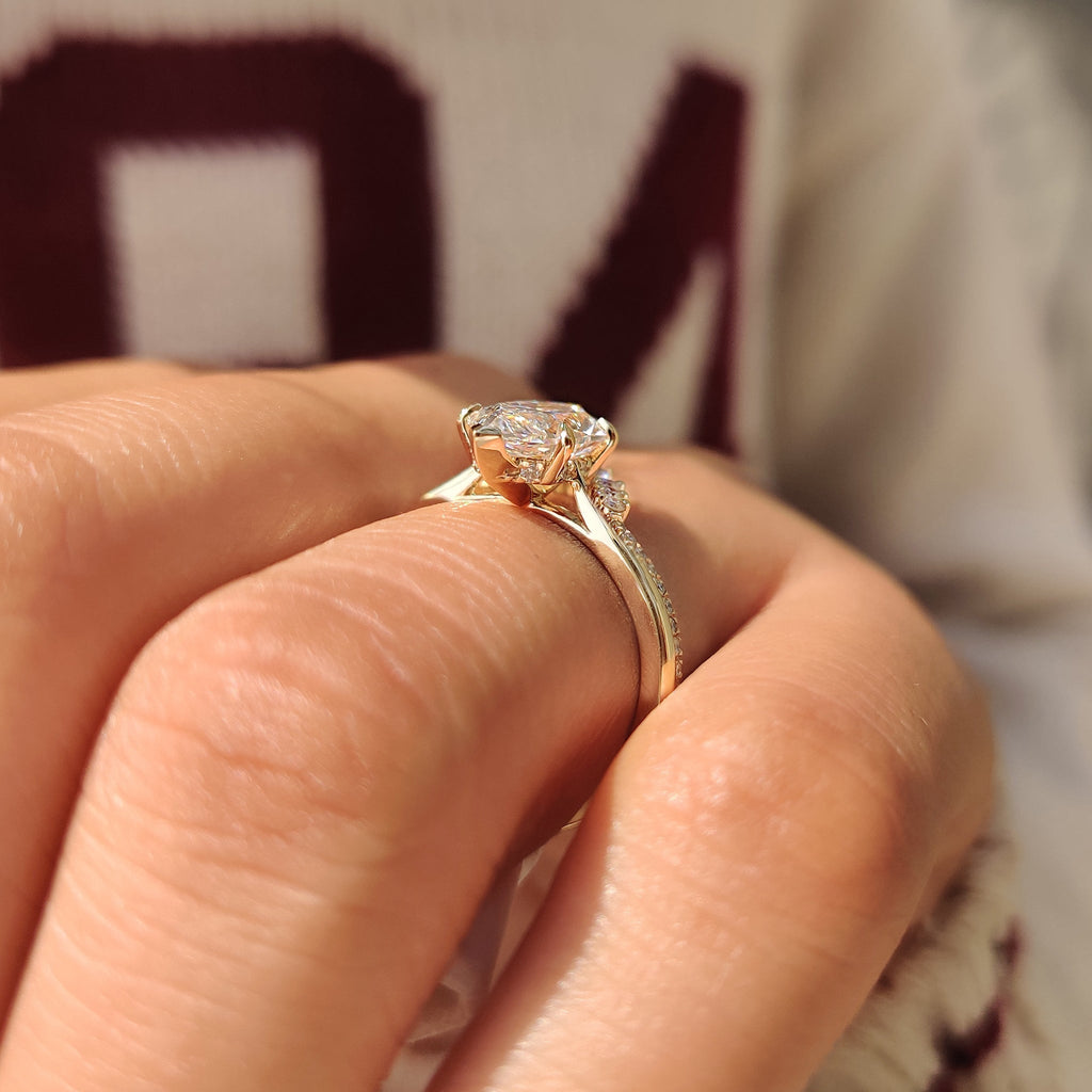 Dutch Marquise Solitaire Ring with Wedding Band in Curved Style