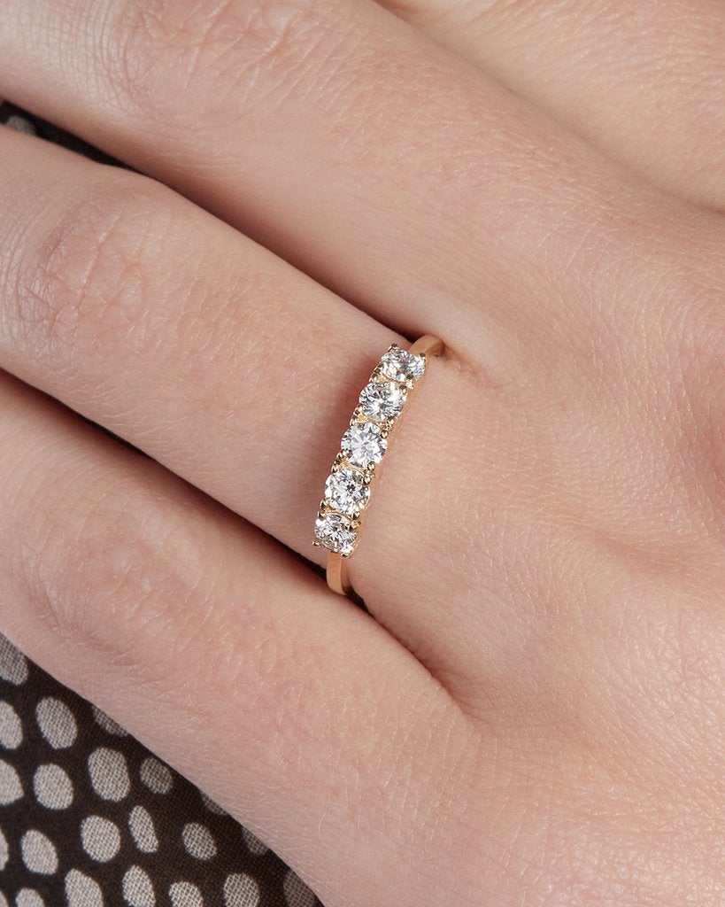 0.40 TCW Round Brilliant Cut Half Eternity 5 Stone Wedding Band