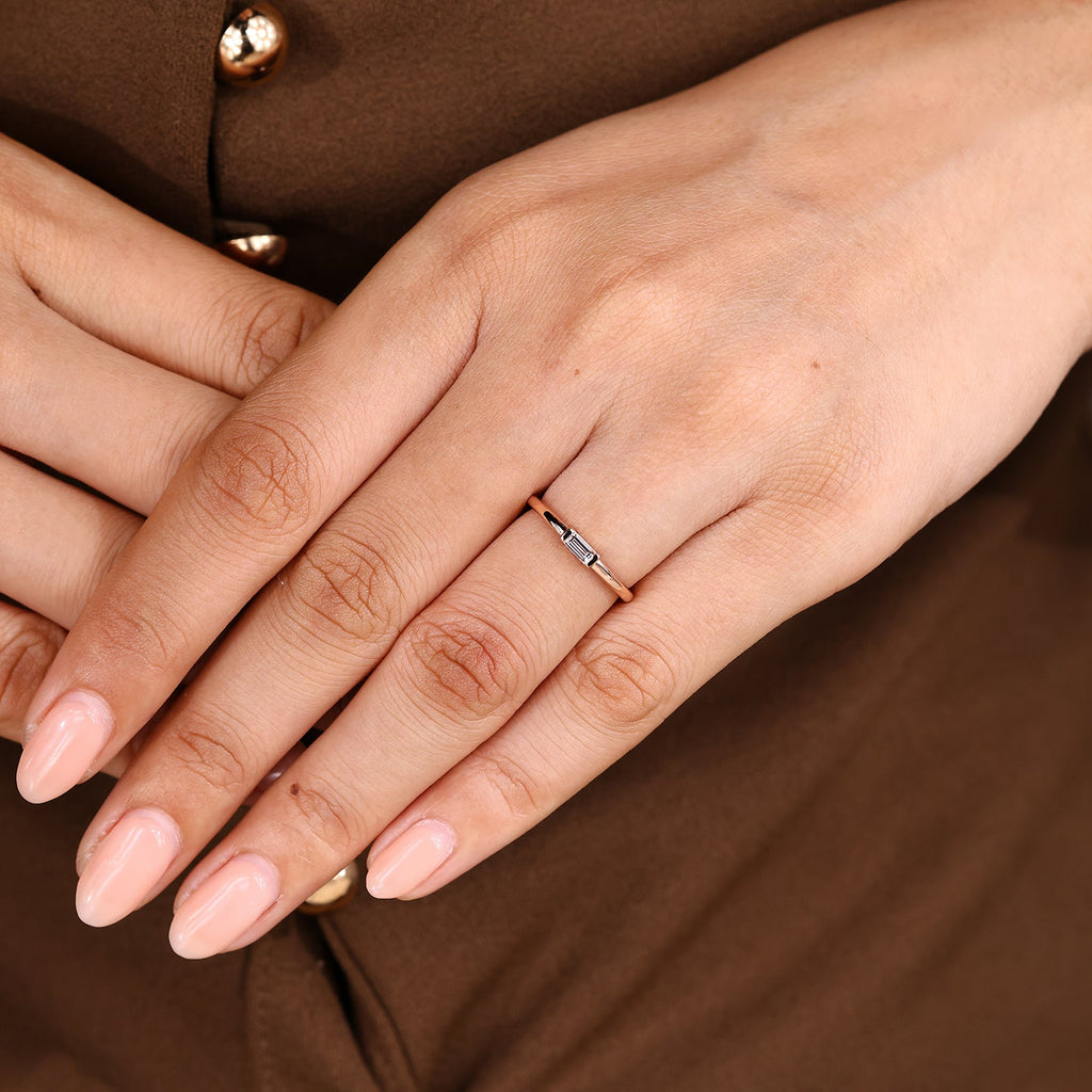Half Bezel Baguette Wedding Band in Solitaire Style