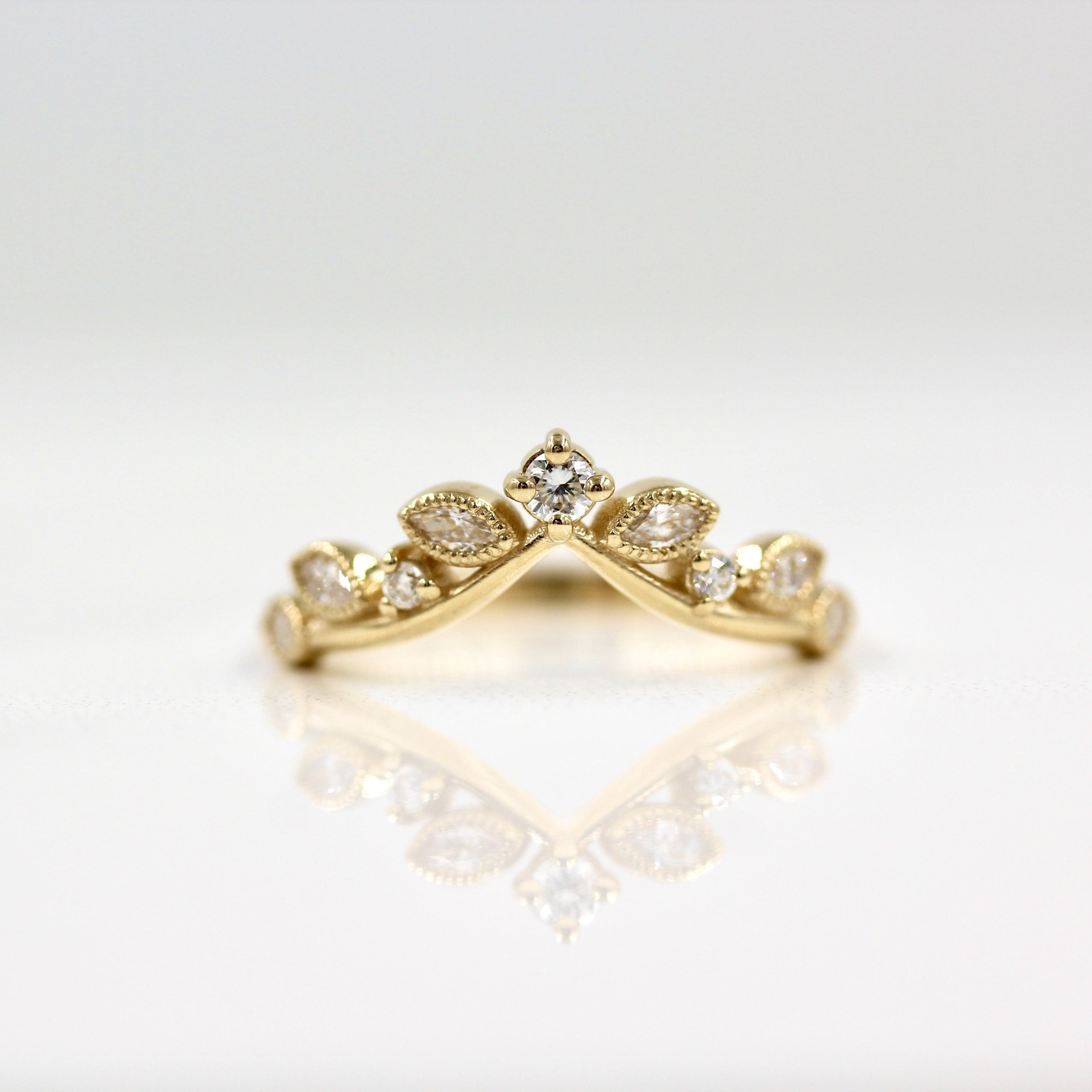 0.21 TCW Round Cut Art Deco Curved Moissanite Wedding Band