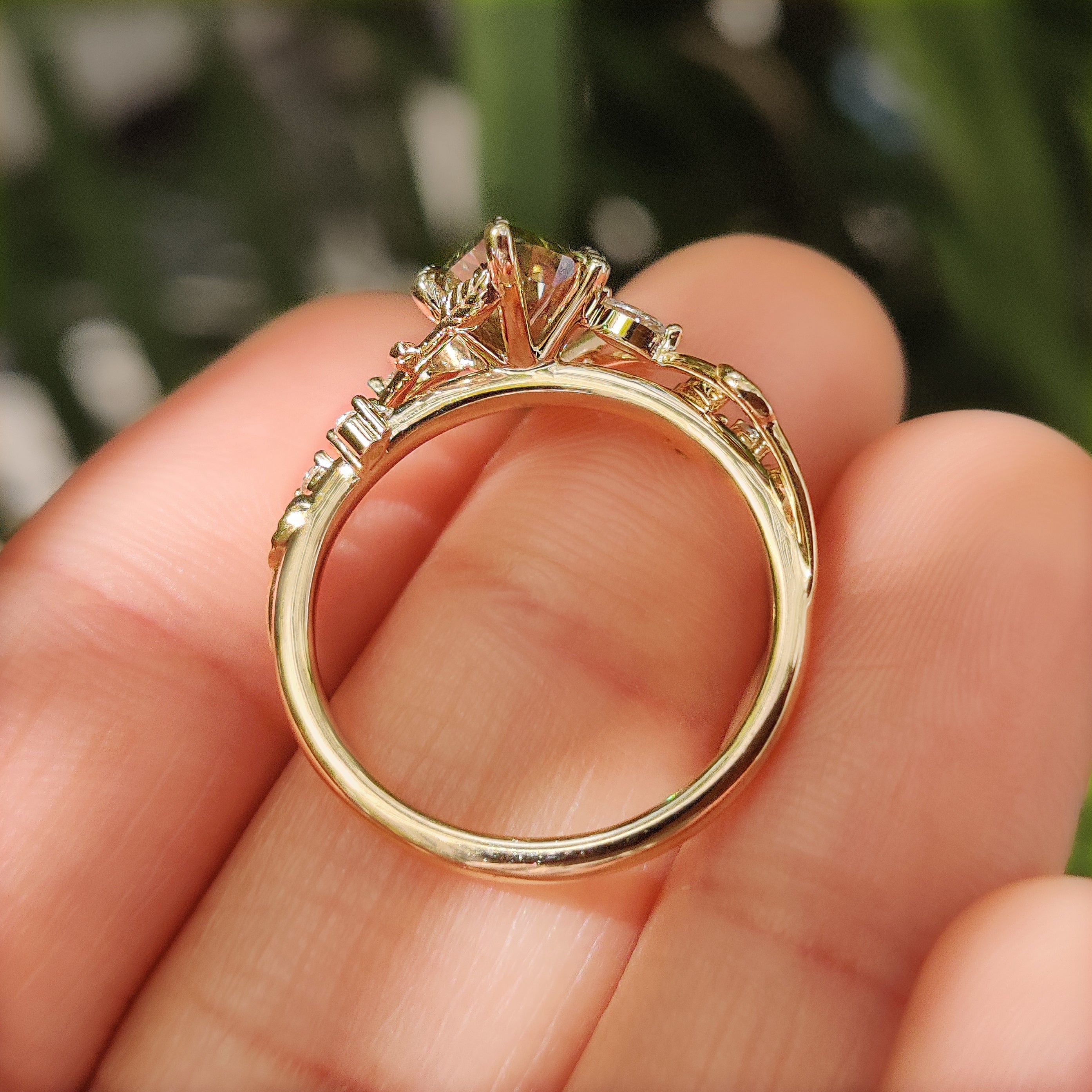 Green Dutch Marquise Engagement Ring in Leaf Details