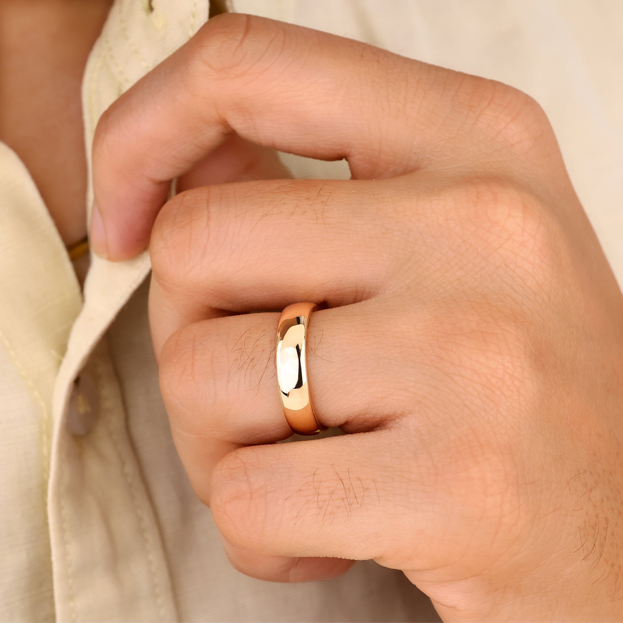 Comfort Fit Plain Mens Wedding Band