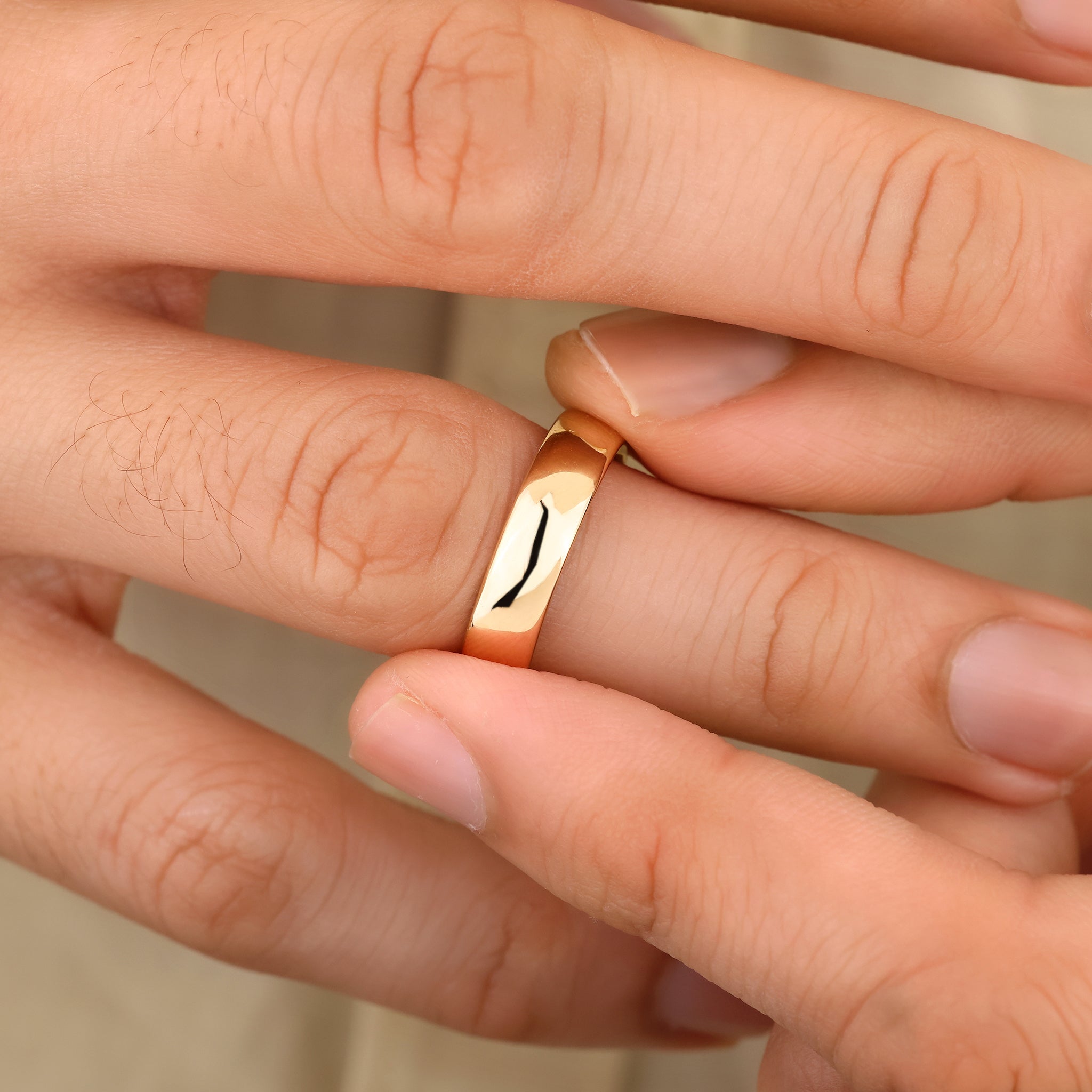 Comfort Fit Plain Mens Wedding Band