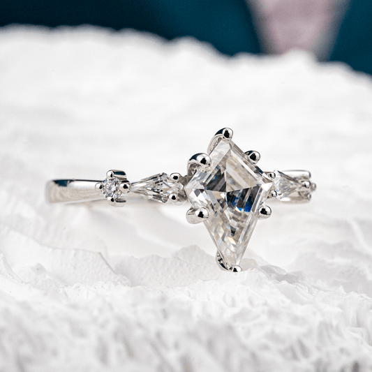 Kite-Shaped Moissanite and Diamond Exquisite Engagement Ring for a Stunning Proposal