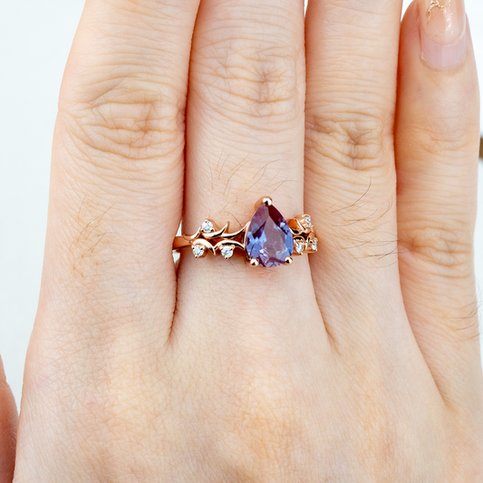 Luxurious Pear Shape Lab Alexandrite Ring Nature-Inspired Design | Floral Engagement Rings