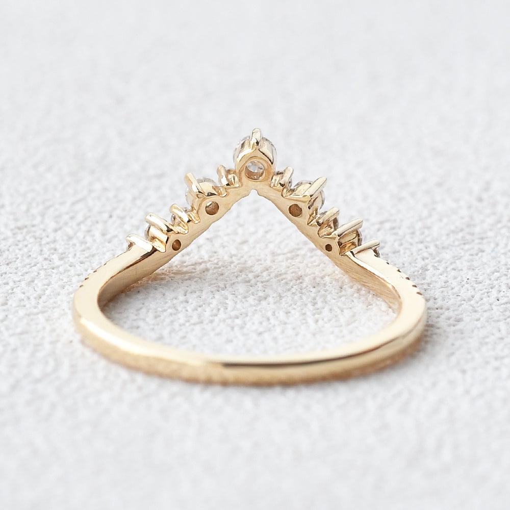 0.25 CT Round Curved Moissanite Wedding Band