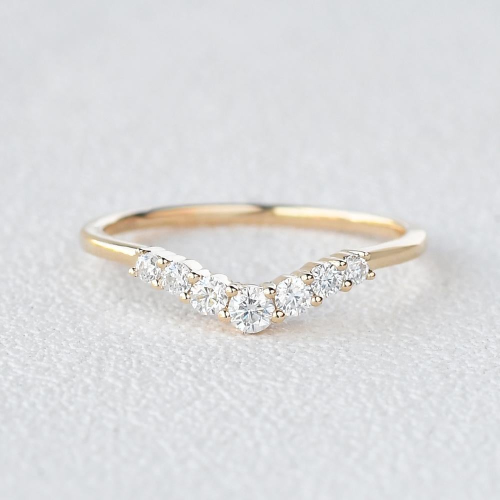 0.22CTW Round Brilliant Cut Curved Bridal Wedding Band