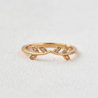 0.05 CTW Round Brilliant Cut Curved Vintage Style Wedding Band