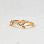0.05 CTW Round Brilliant Cut Curved Vintage Style Wedding Band