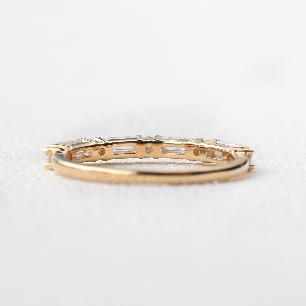 0.20 CTW Round Brilliant & Baguette Cut Half Eternity Wedding Band