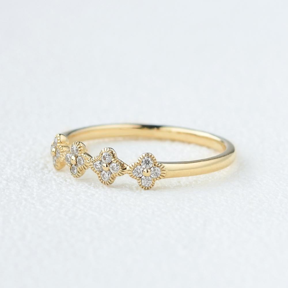 0.12CTW Round Brilliant Cut Moissanite Unique Wedding Band Secondary image