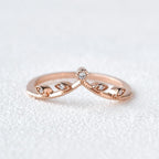 Round Brilliant Cut Curved Vintage Style Wedding Band