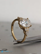 Unique 2.5ct Oval Lab Diamond Luxury 18K Yellow Gold Engagement Ring - DisneyValley