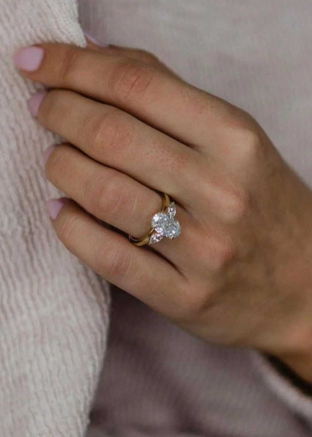 3 CT Oval Cut certified lab grown Engagement Ring Trilogy Wedding Ring - DisneyValley