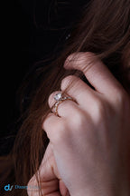 Round Brilliant Cut 1.50ct Lab-Grown Diamond Twisted Engagement Ring - DisneyValley