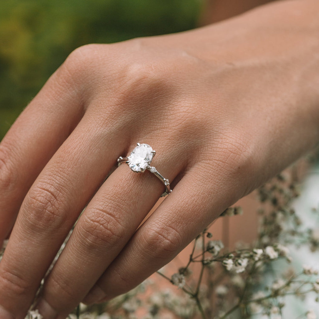 1.10 - 3.10 CT Oval Moissanite Dainty Style Engagement Ring