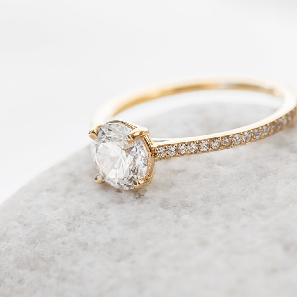 1.0 CT Round Cut Pave Setting Moissanite Engagement Ring