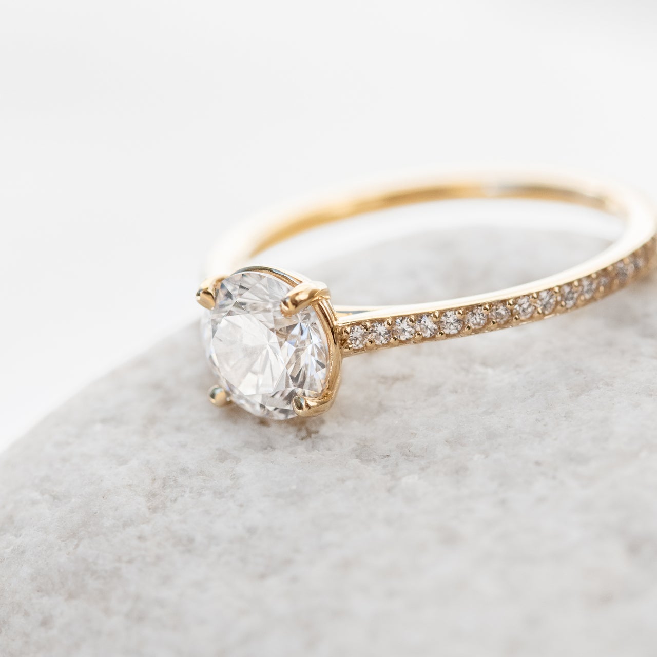1.0 CT Round Cut Pave Setting Moissanite Engagement Ring