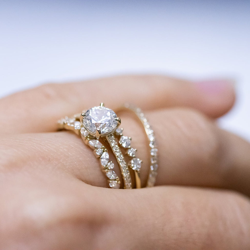 1.0 CT Round Cut Pave Setting Moissanite Engagement Ring