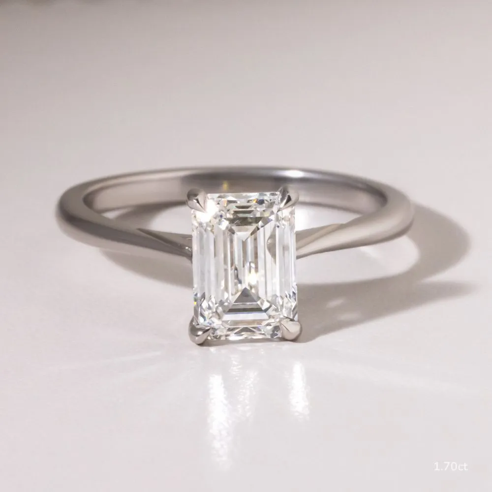 1.70 CT Emerald Moissanite Solitaire Engagement Ring