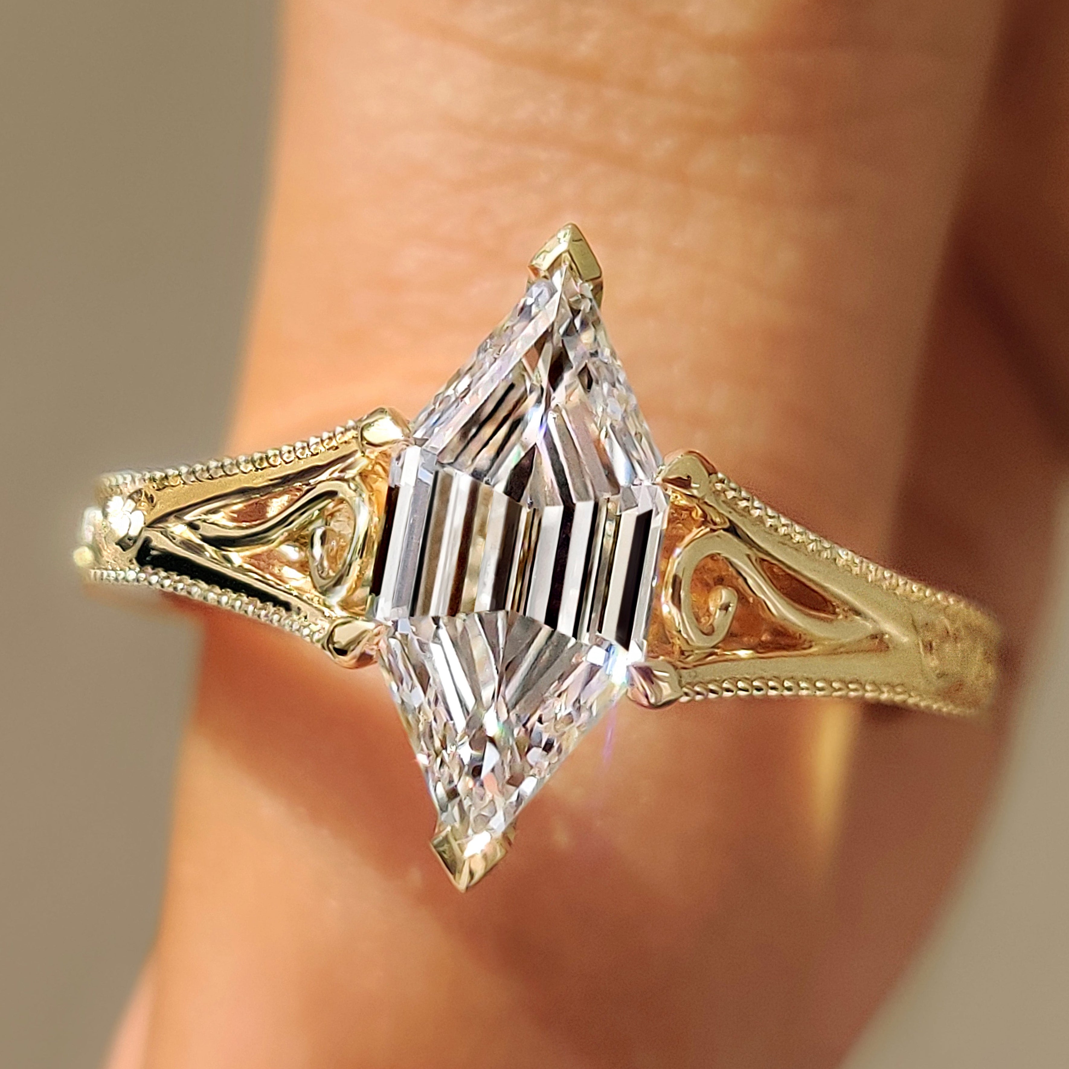 Hexagon Step Solitaire Diamond Ring In Milgrain Details Main image