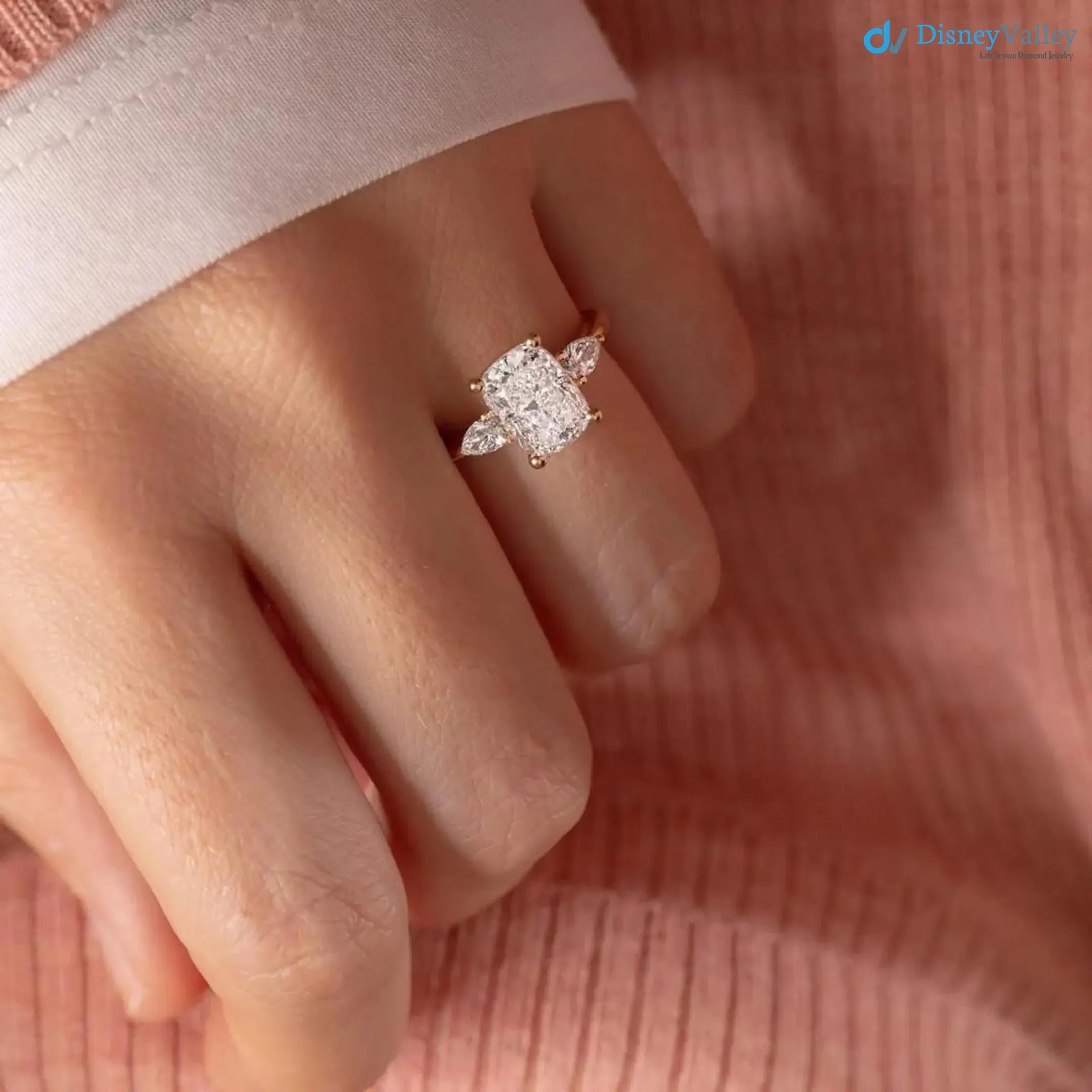 IGI Certified 2CT Elongated Cushion Cut Lab Grown E VVS Diamond engagement Ring - DisneyValley 