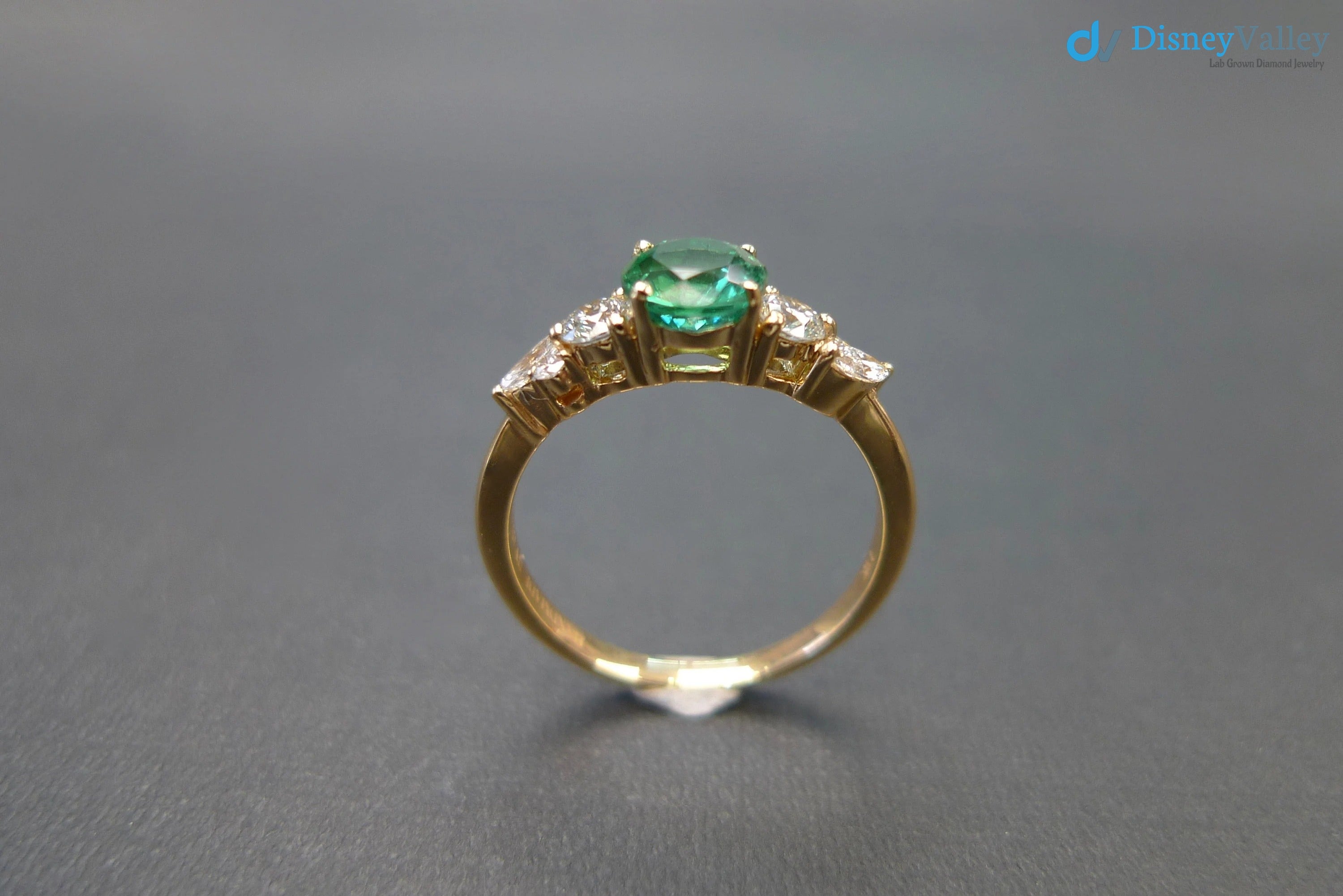 Emerald Ring, Green Emerald Ring, Gift for her, Marquise Ring, Vintage Engagement Ring - DisneyValley 